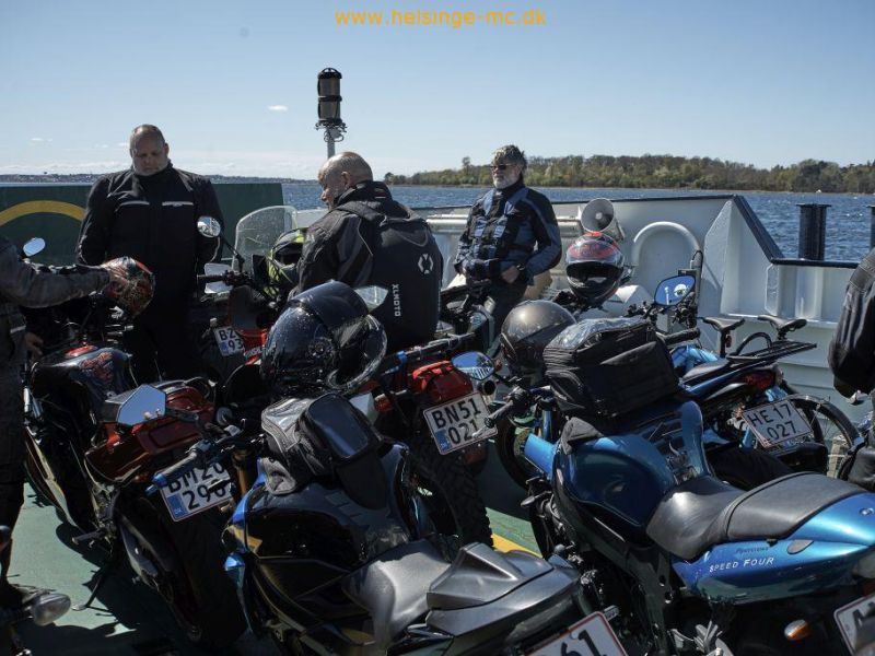 280420 212543 k7 04178raw redigeret 