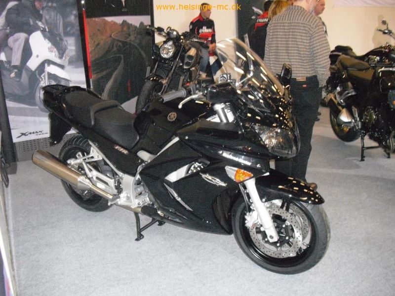310110 232441 hamburg mc 2010  